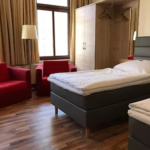 La Maison City-messe-arena Boardinghouse - Kontaktloser Self Check-in Gasthof