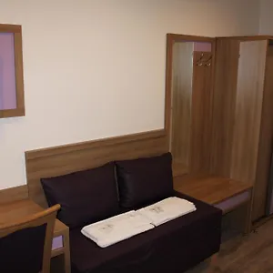 Slamba Hostal Augsburgo