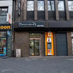 Diamonds Hotel